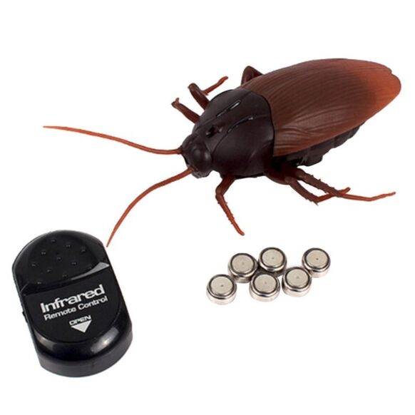 หุ่นยนต์แมลงสาบไซส์ใหญ่บังคับวิทยุ ตามีไฟ บังคับด้วยอินฟราเรด Giant Cockroach RC Roach Eye Lamp Infrared Control